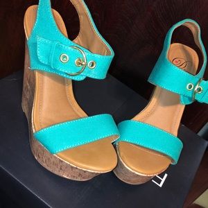 Turquoise(teal) wedges
